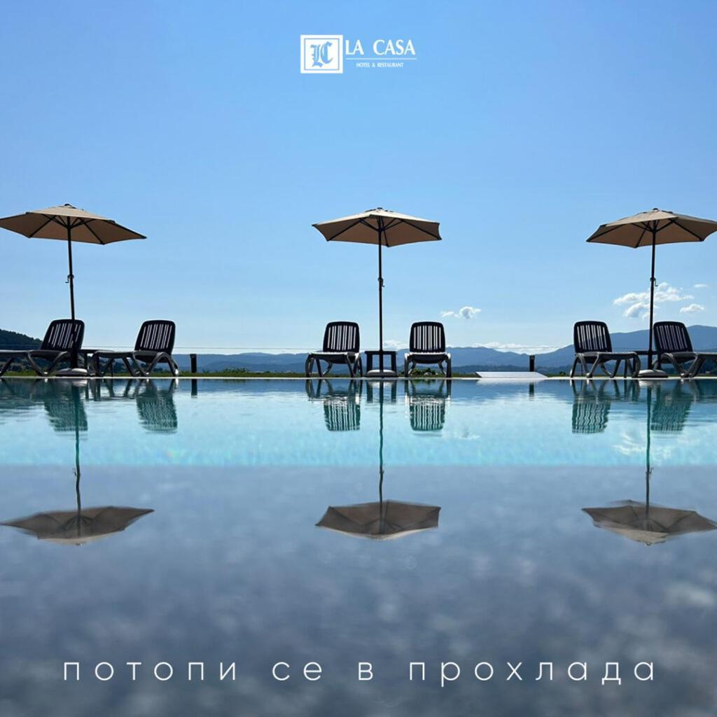La Casa Hotel Cigov Csark Kültér fotó