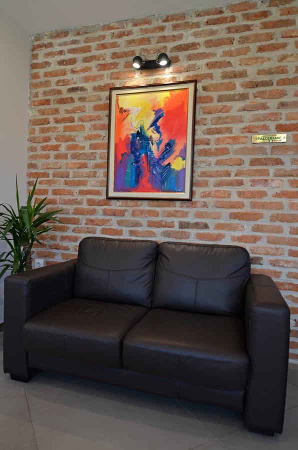 La Casa Hotel Cigov Csark Kültér fotó